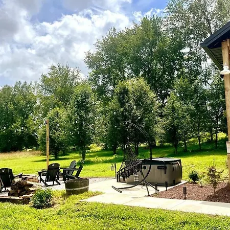#4 Kentucky Bourbon Trail Bourbon Barrel Cottages Lawrenceburg Extérieur photo